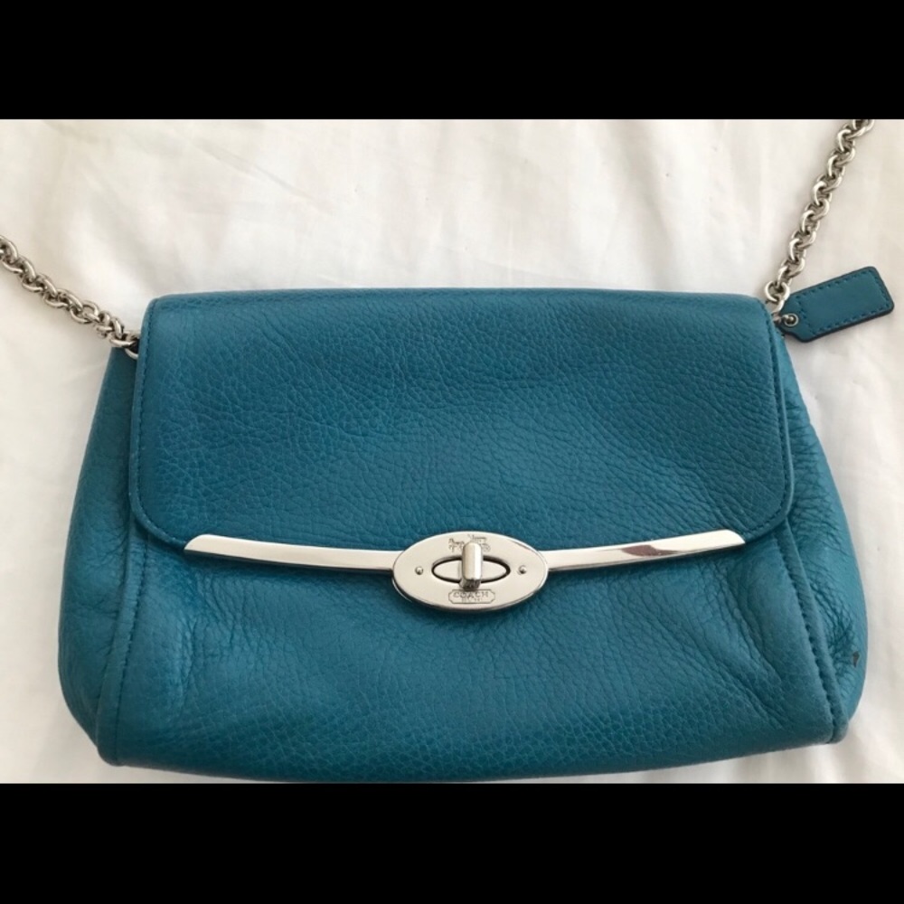 Coach Cross Body Clutch - Make Me An Offer